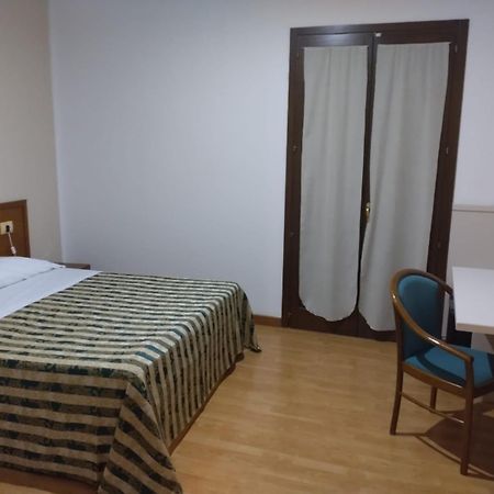 Hotel Nicolaj Полиньяно-а-Маре Экстерьер фото
