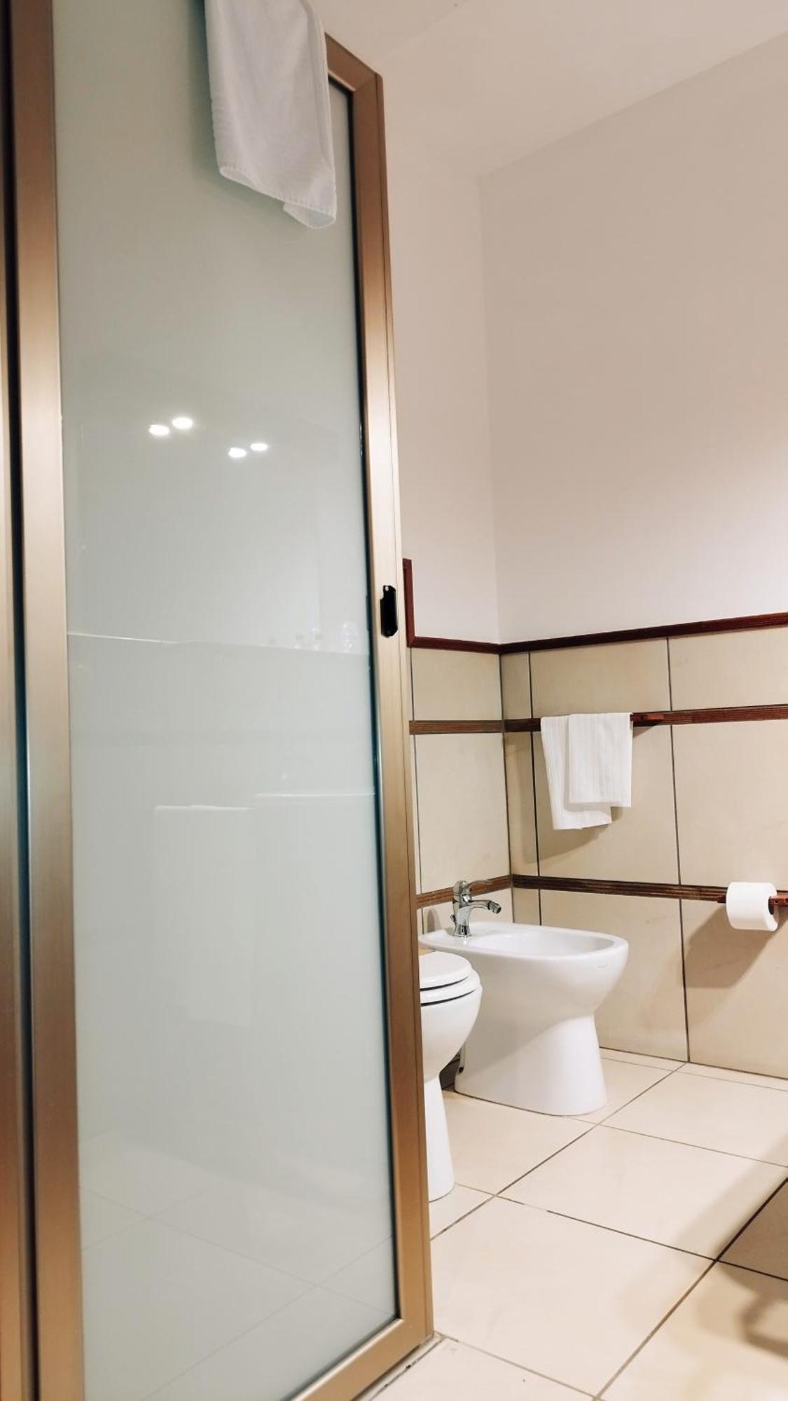 Hotel Nicolaj Полиньяно-а-Маре Экстерьер фото